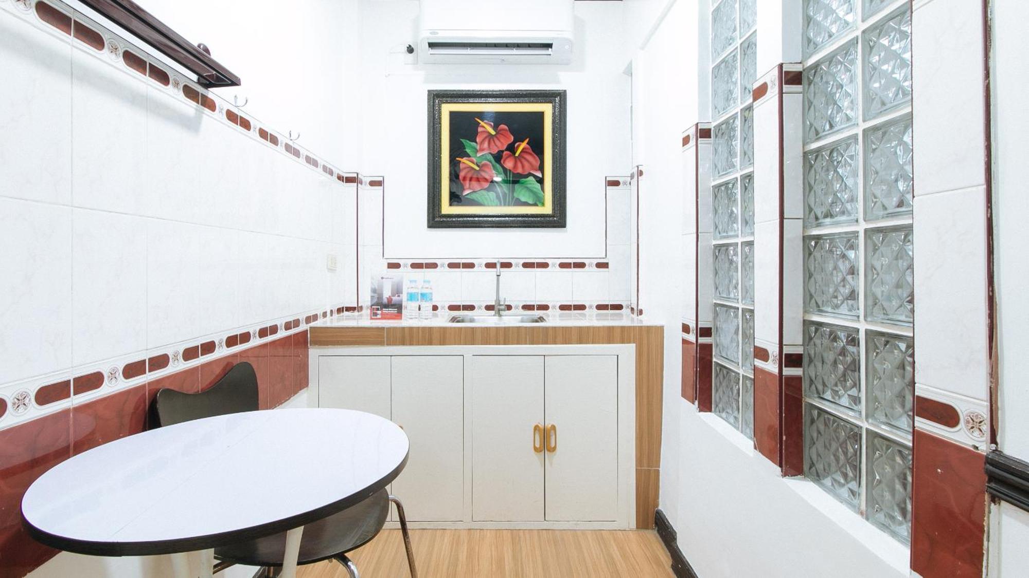 Reddoorz At Plus Villa Gloria Taguig Kültér fotó